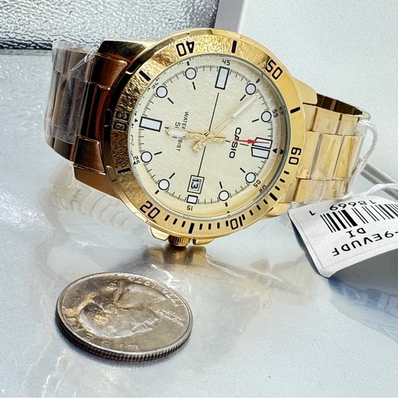 Casio Stainless Steel Watch
40mm Case in Diameter - Picture 9 of 10